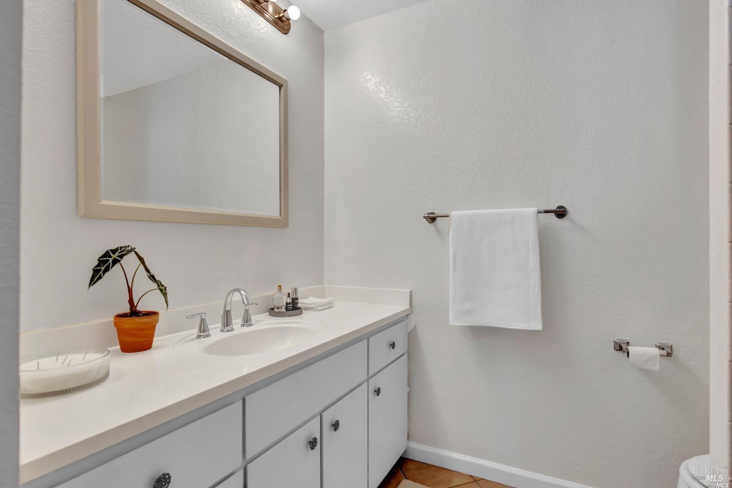 Detail Gallery Image 31 of 38 For 2890 Redwood Pkwy #72,  Vallejo,  CA 94591 - 2 Beds | 2 Baths