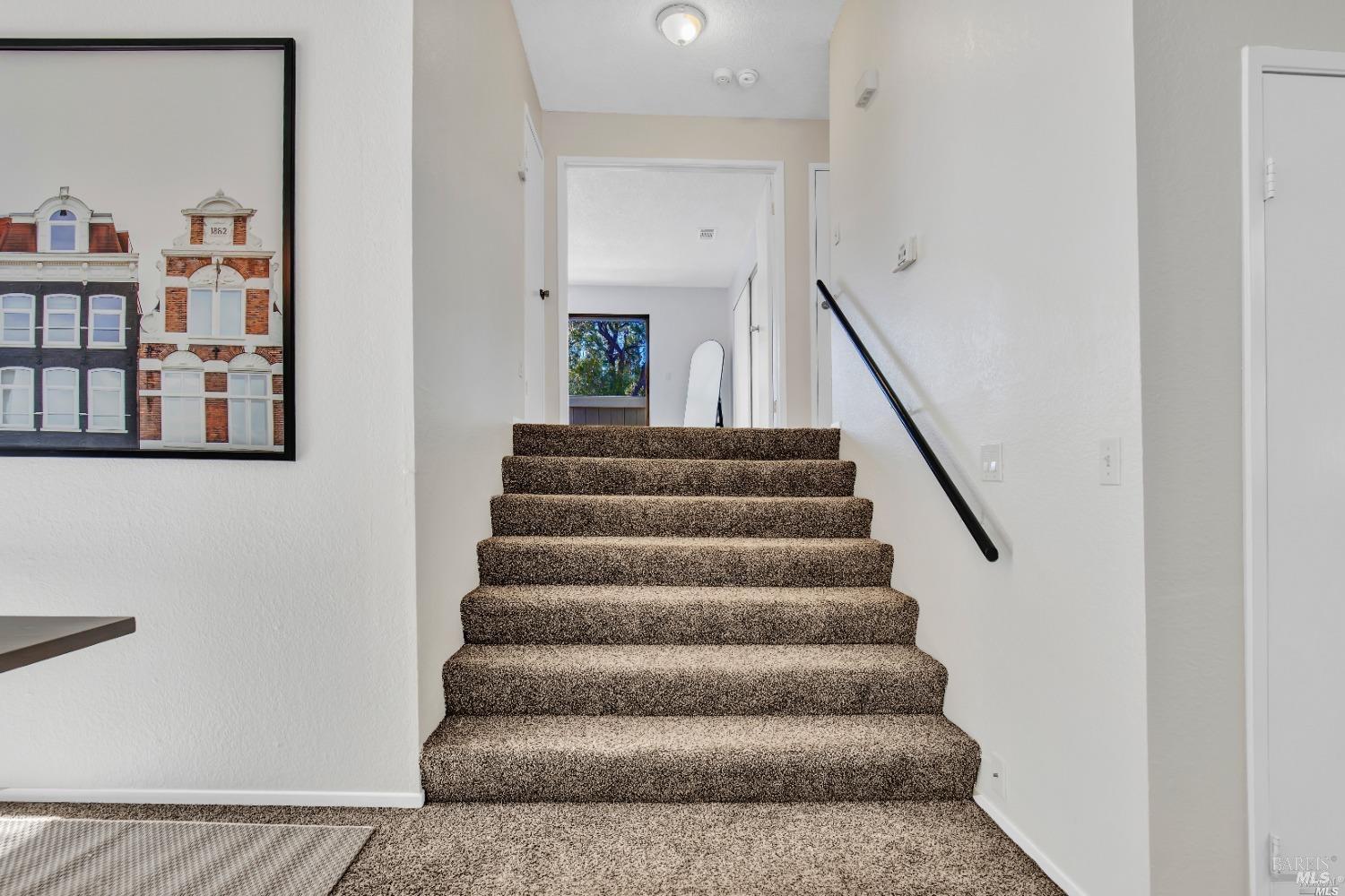 Detail Gallery Image 23 of 38 For 2890 Redwood Pkwy #72,  Vallejo,  CA 94591 - 2 Beds | 2 Baths