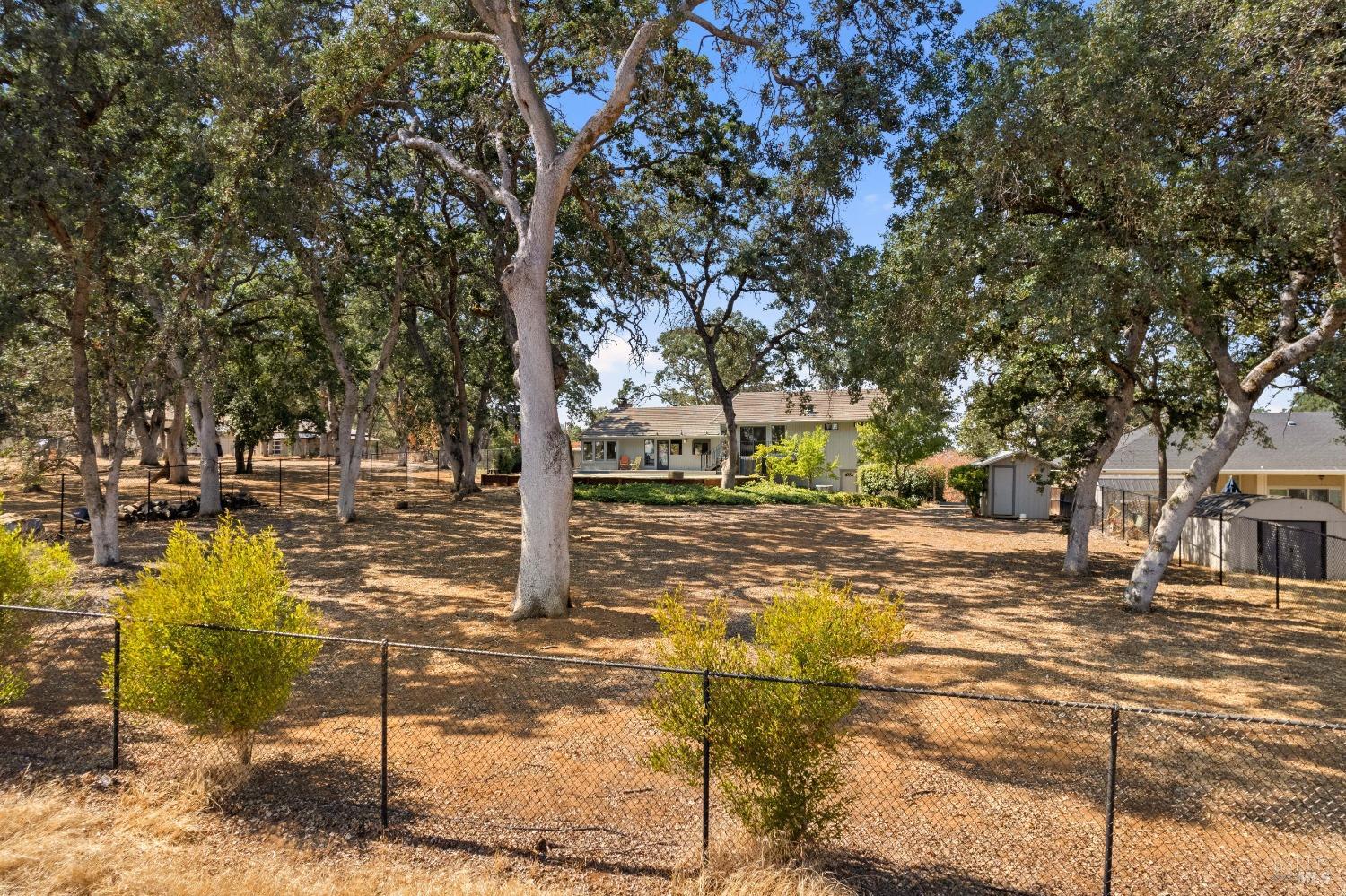 Detail Gallery Image 4 of 37 For 2020 Westlake Dr, Kelseyville,  CA 95451 - 3 Beds | 2 Baths