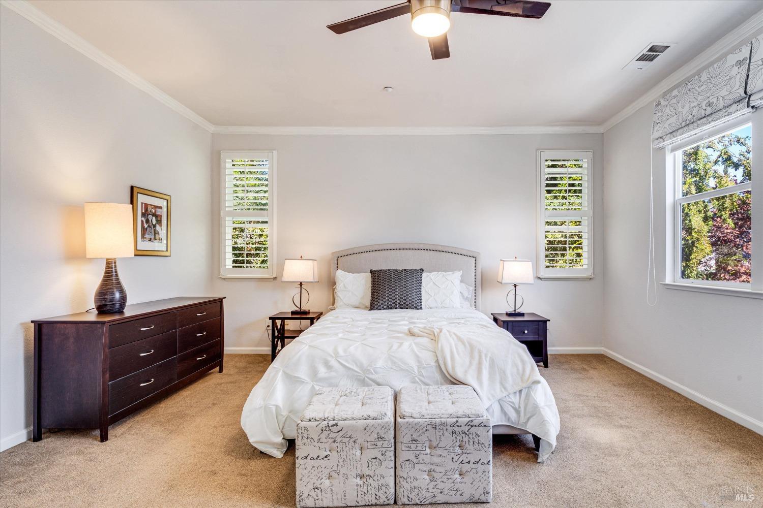 Detail Gallery Image 22 of 46 For 43 Windsor Ct, Napa,  CA 94558 - 4 Beds | 2/1 Baths