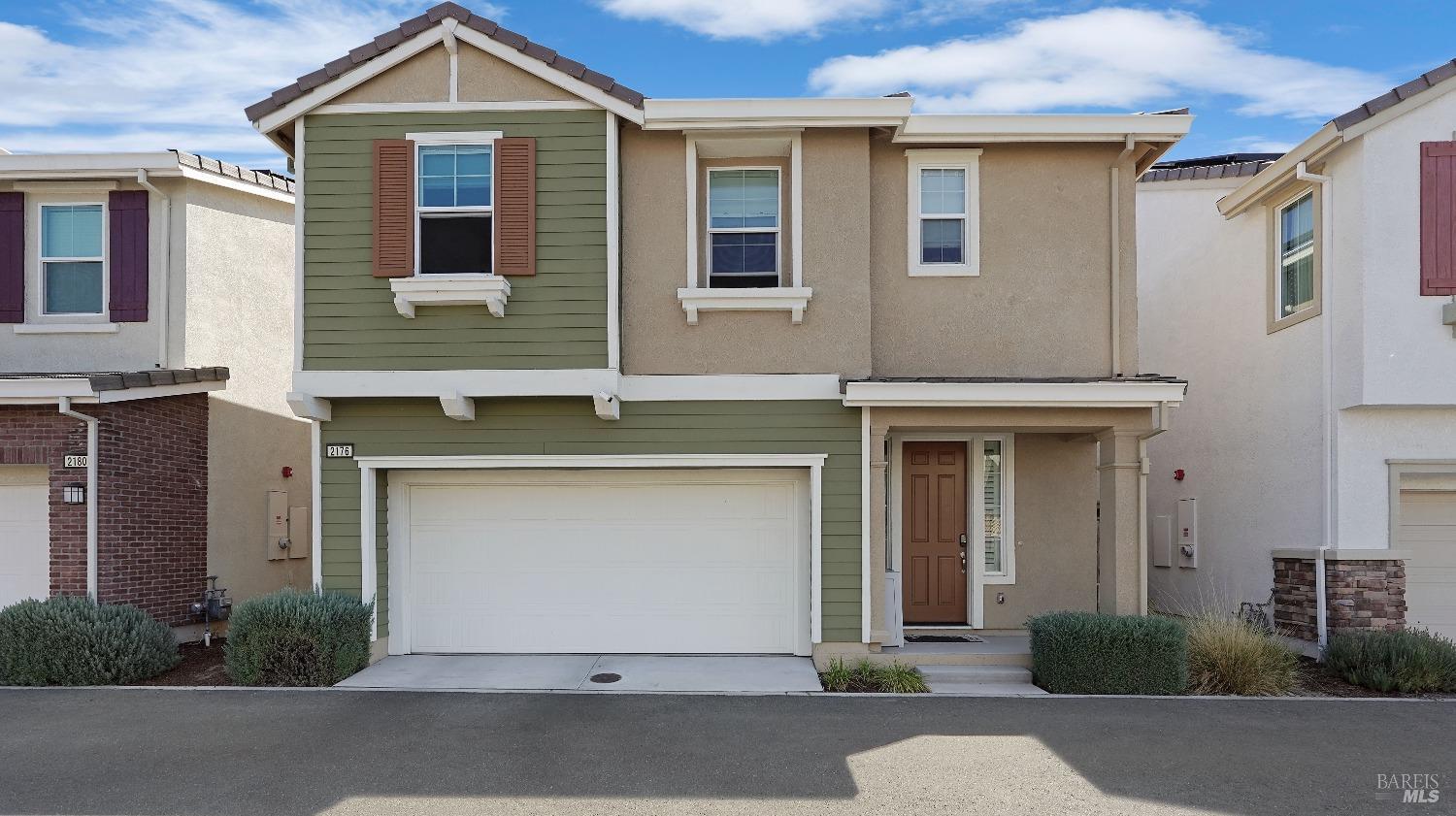 Detail Gallery Image 1 of 1 For 2176 Karen Pl, Rohnert Park,  CA 94928 - 4 Beds | 2/1 Baths