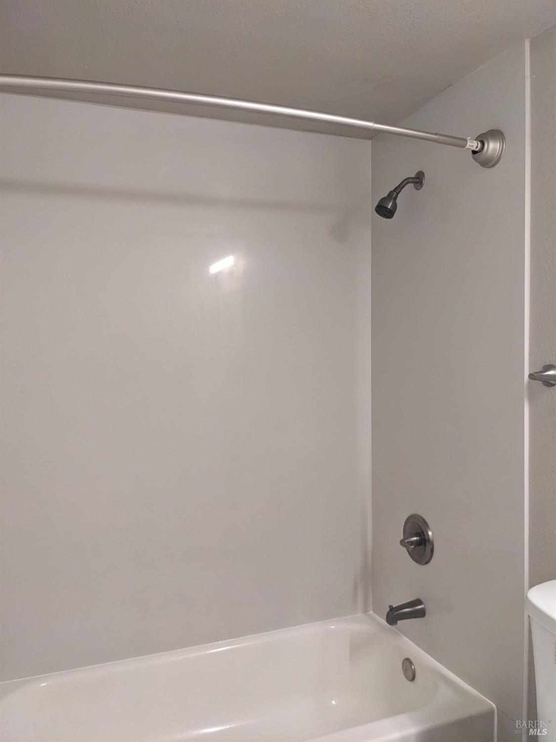 Detail Gallery Image 13 of 15 For 27 Panorama Dr #B,  Vallejo,  CA 94589 - 2 Beds | 1 Baths