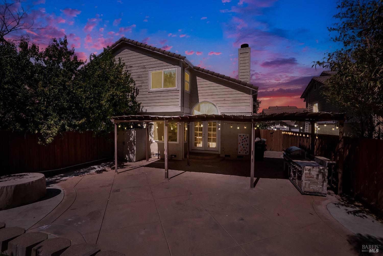 Detail Gallery Image 38 of 39 For 1619 Birdhaven Way, Pittsburg,  CA 94565 - 3 Beds | 2/1 Baths