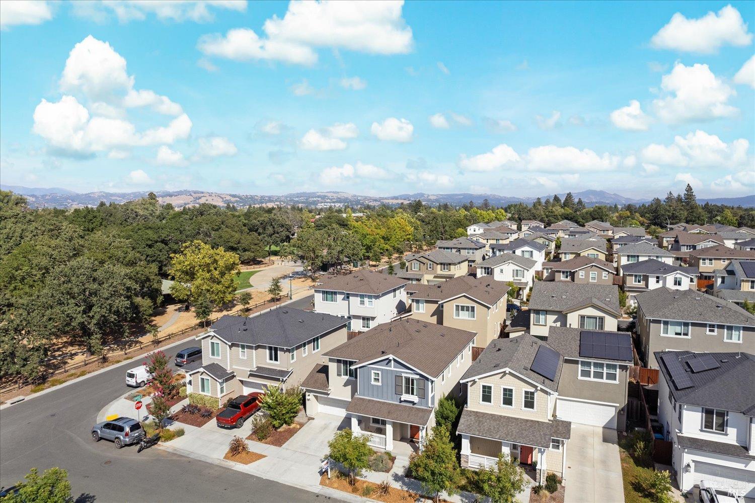 Detail Gallery Image 57 of 58 For 1628 Sorrel St, Santa Rosa,  CA 95403 - 5 Beds | 3 Baths