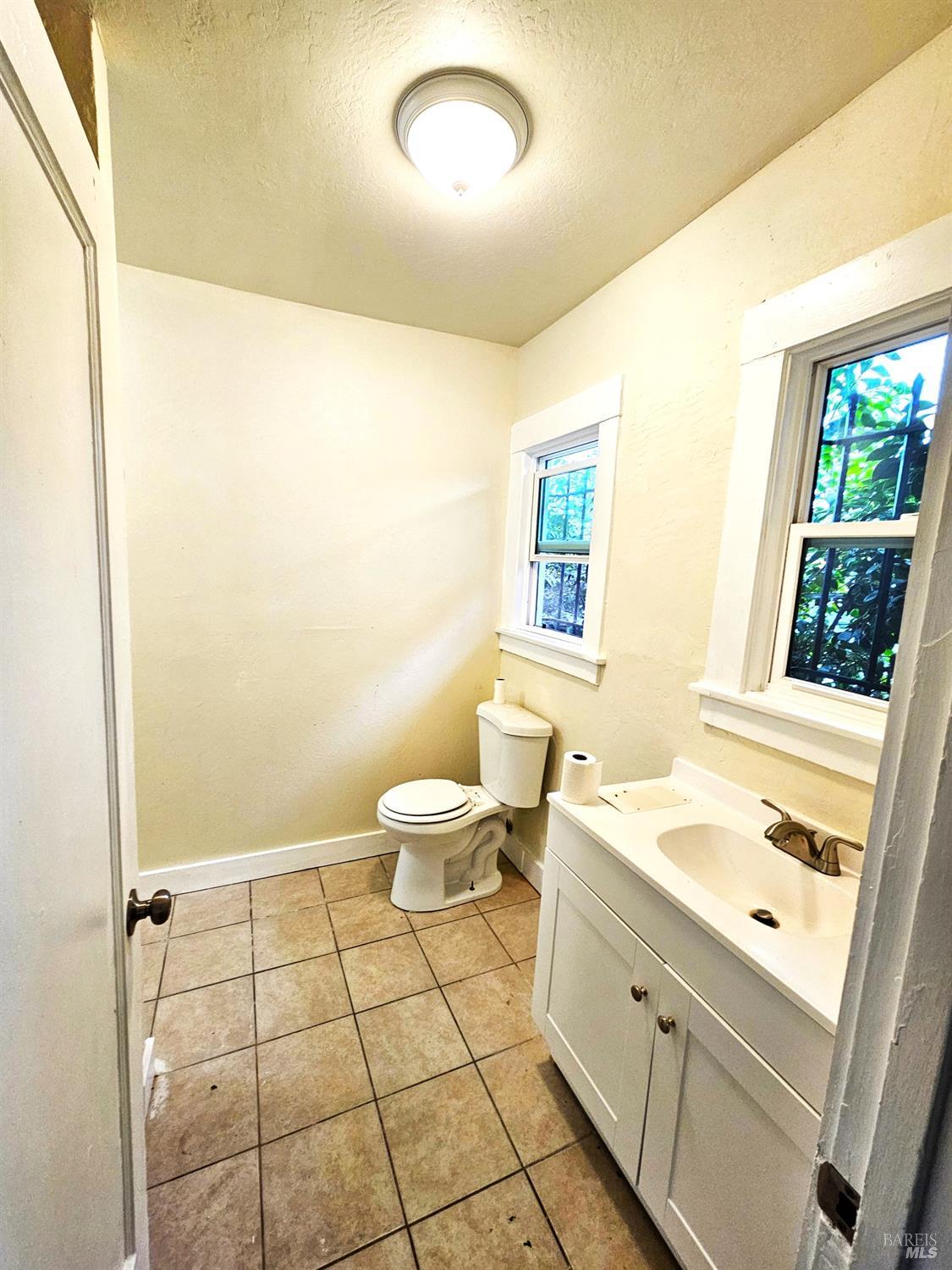 Detail Gallery Image 10 of 40 For 739 Alabama St, Vallejo,  CA 94590 - – Beds | – Baths