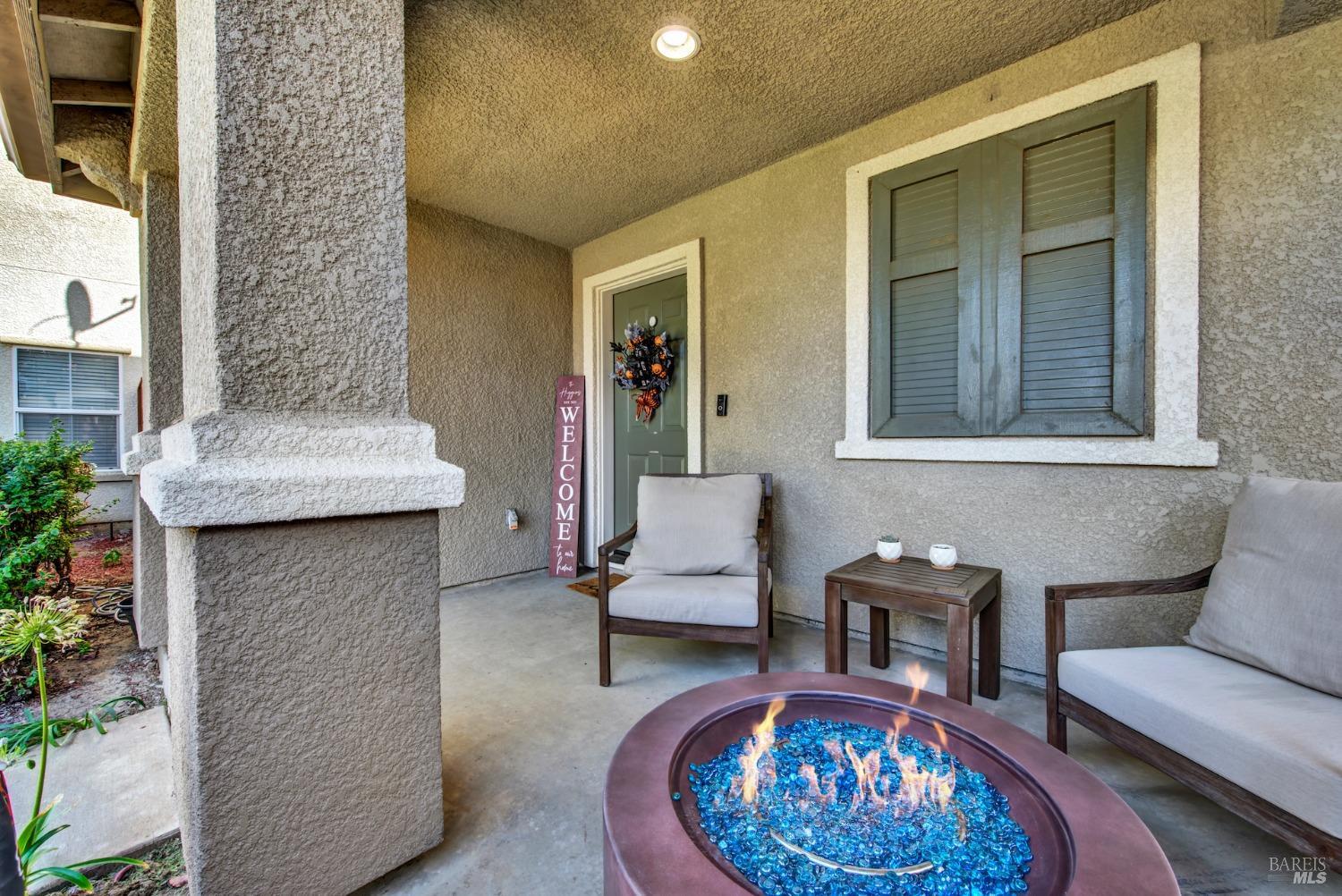 Detail Gallery Image 3 of 75 For 3143 Puffin Cir, Fairfield,  CA 94533 - 3 Beds | 2/1 Baths