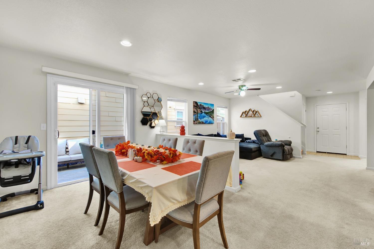 Detail Gallery Image 13 of 75 For 3143 Puffin Cir, Fairfield,  CA 94533 - 3 Beds | 2/1 Baths