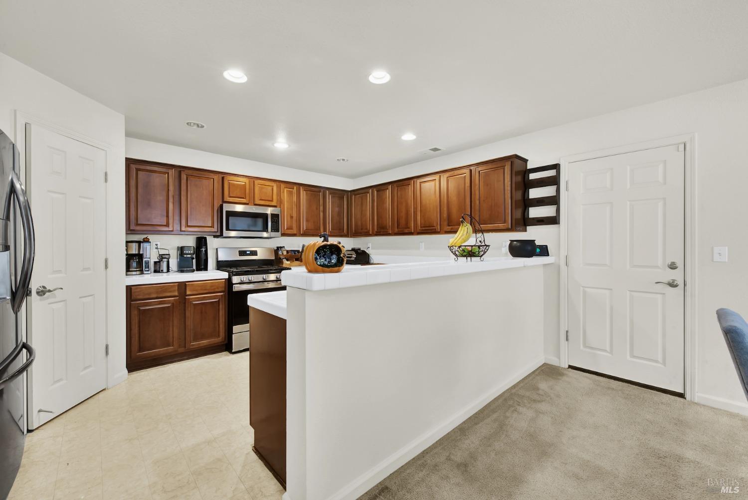 Detail Gallery Image 17 of 75 For 3143 Puffin Cir, Fairfield,  CA 94533 - 3 Beds | 2/1 Baths