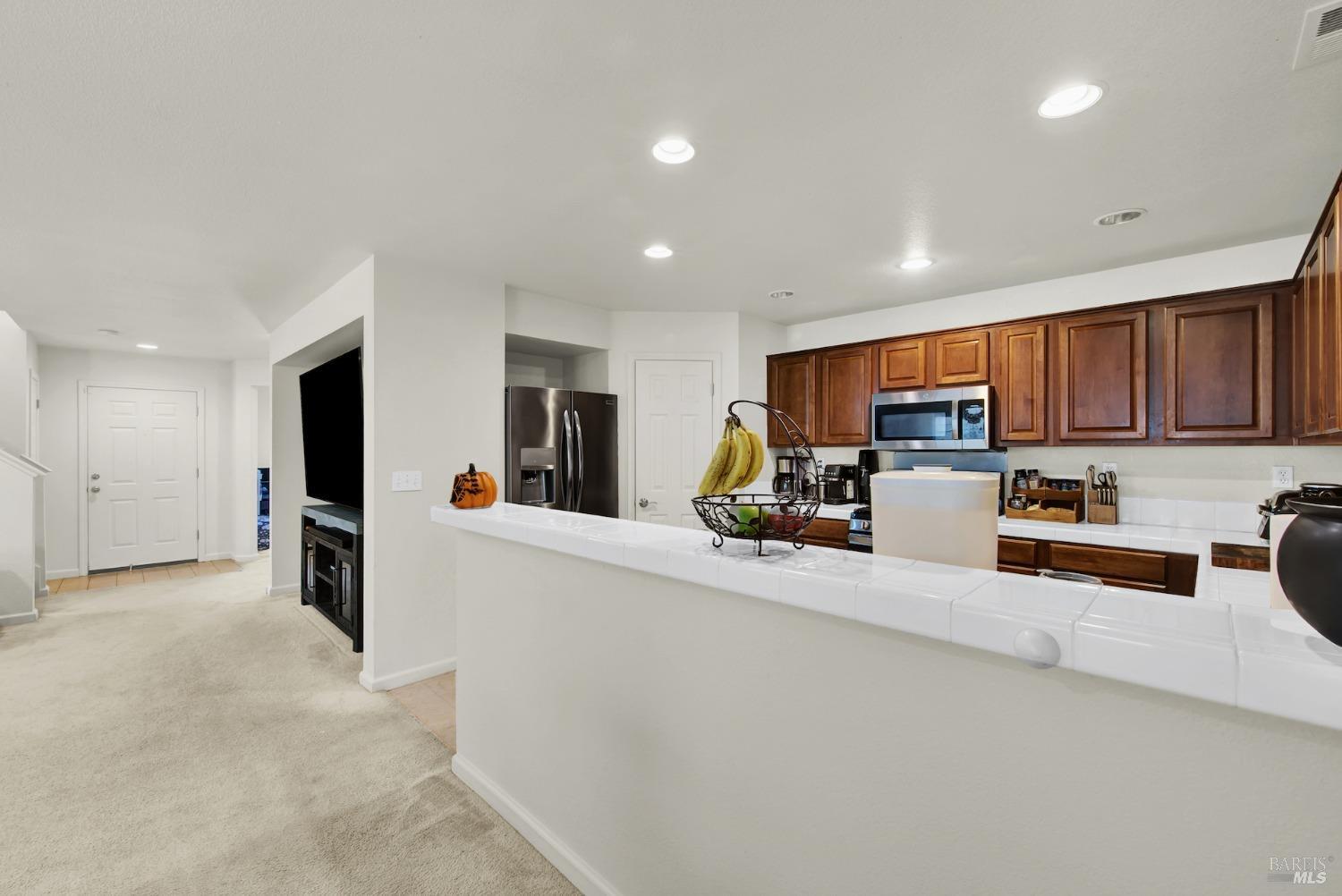 Detail Gallery Image 15 of 75 For 3143 Puffin Cir, Fairfield,  CA 94533 - 3 Beds | 2/1 Baths