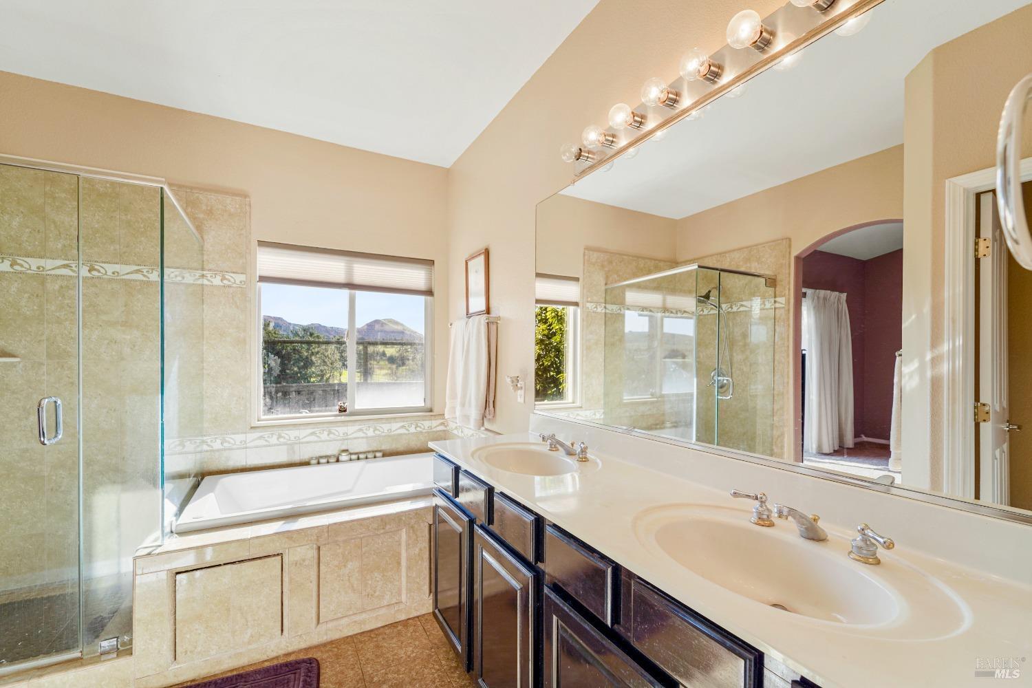 Detail Gallery Image 39 of 53 For 6272 Pebble Beach Dr, Vallejo,  CA 94591 - 4 Beds | 2 Baths