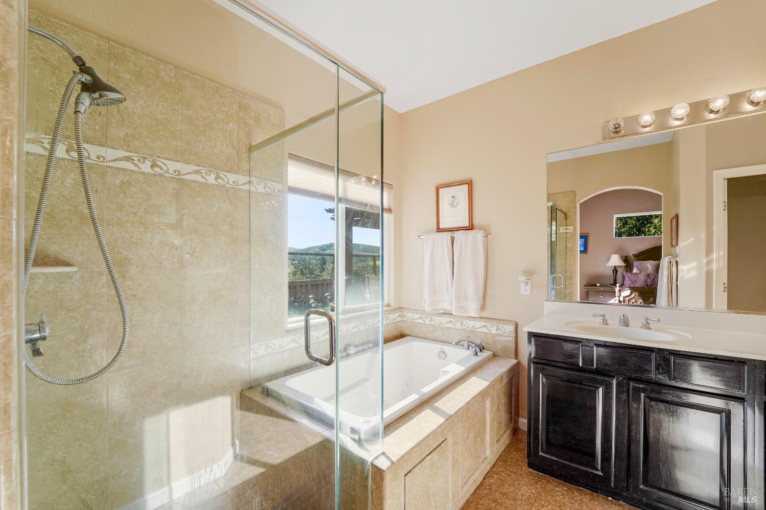 Detail Gallery Image 38 of 53 For 6272 Pebble Beach Dr, Vallejo,  CA 94591 - 4 Beds | 2 Baths