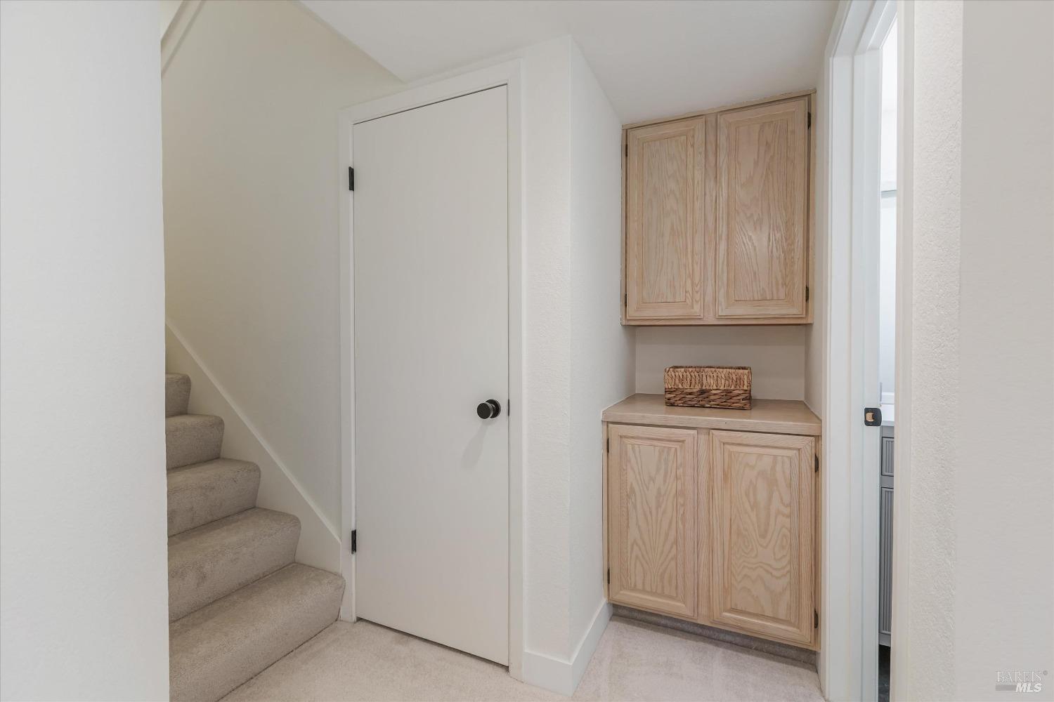 Detail Gallery Image 20 of 24 For 110 Redhawk Rd, Novato,  CA 94949 - 3 Beds | 2/1 Baths