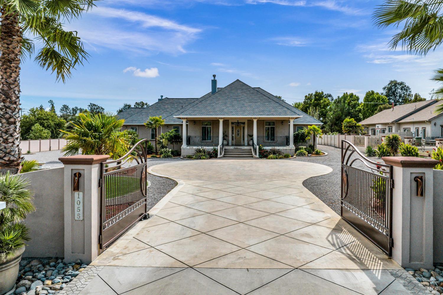 Detail Gallery Image 51 of 54 For 1055 Oak Park Way, Lakeport,  CA 95453 - 4 Beds | 4/1 Baths