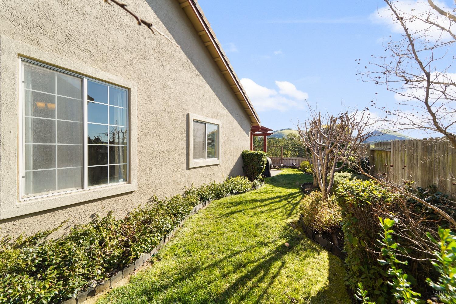 Detail Gallery Image 48 of 53 For 6272 Pebble Beach Dr, Vallejo,  CA 94591 - 4 Beds | 2 Baths