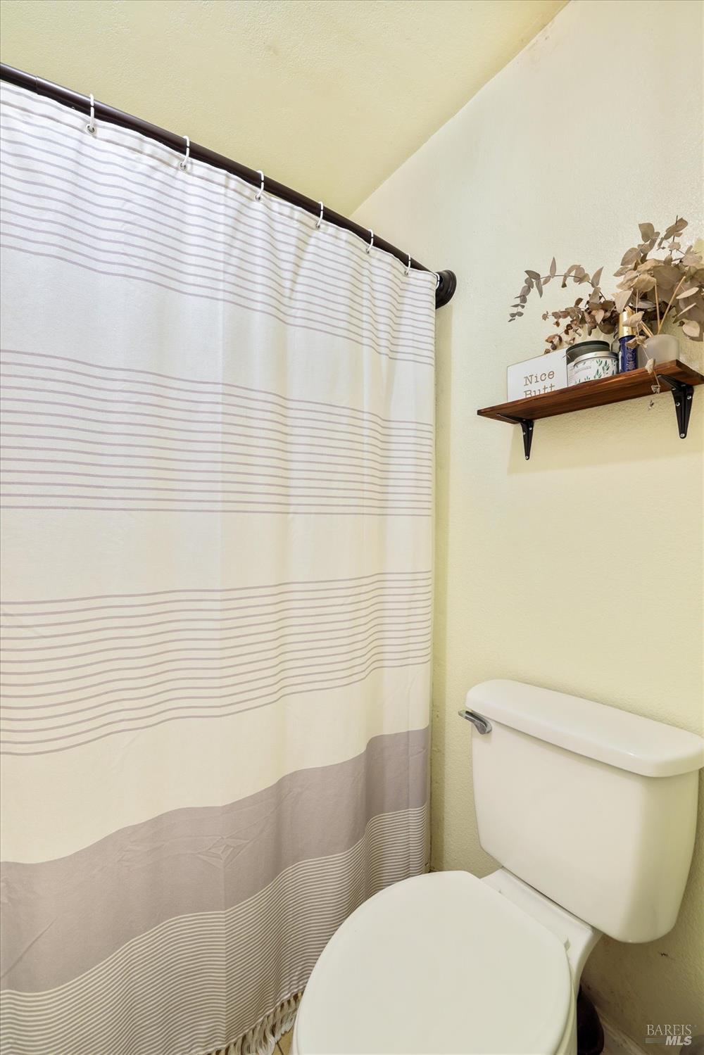 Detail Gallery Image 18 of 27 For 672 Arcadia Dr, Vacaville,  CA 95687 - 1 Beds | 1 Baths