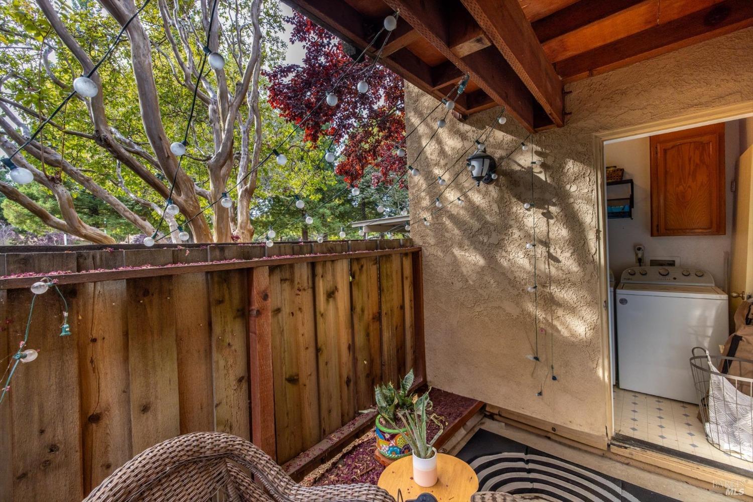 Detail Gallery Image 20 of 27 For 672 Arcadia Dr, Vacaville,  CA 95687 - 1 Beds | 1 Baths