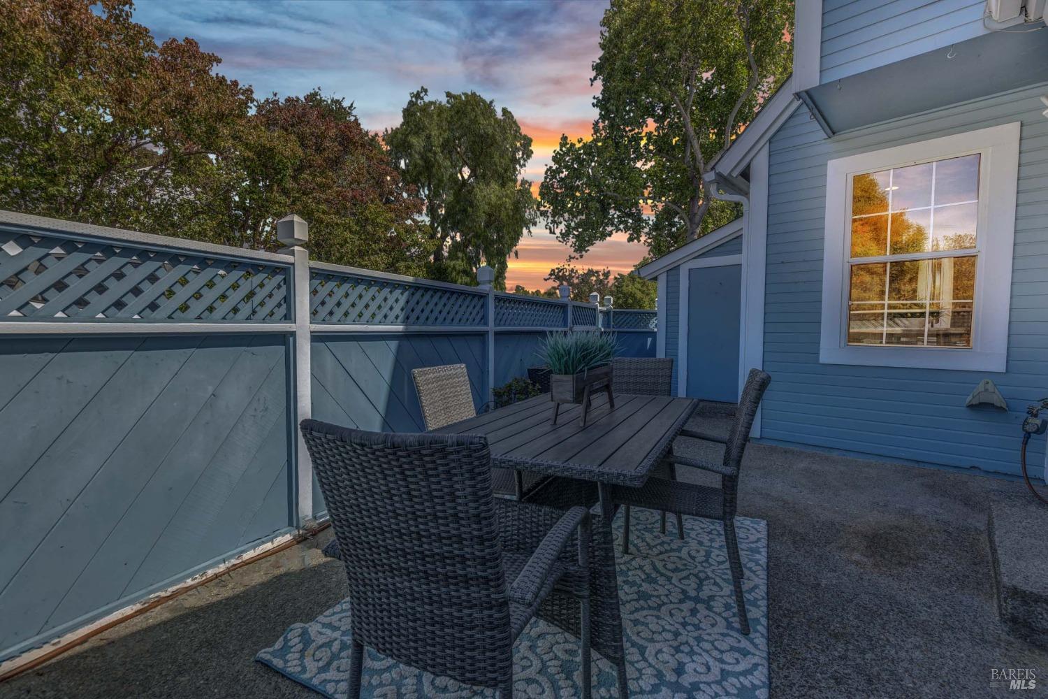 Detail Gallery Image 61 of 71 For 368 Marina Village Way, Benicia,  CA 94510 - 3 Beds | 2/1 Baths