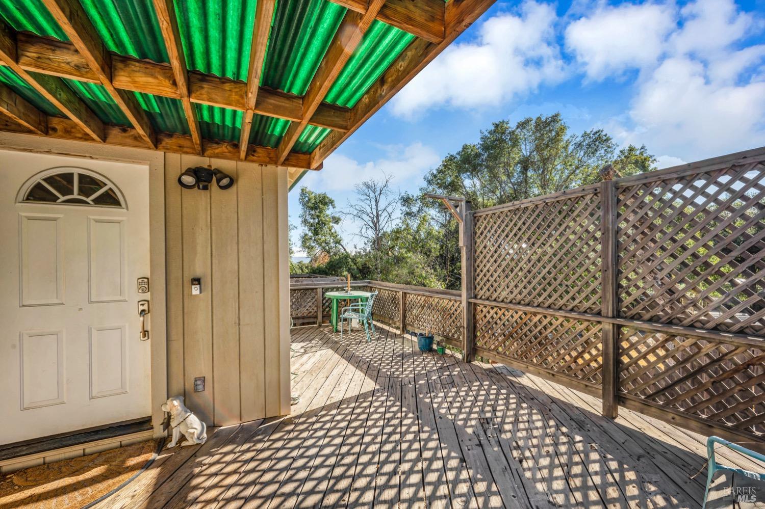 Detail Gallery Image 2 of 13 For 3085 Gardner Rd, Nice,  CA 95464 - 2 Beds | 2 Baths