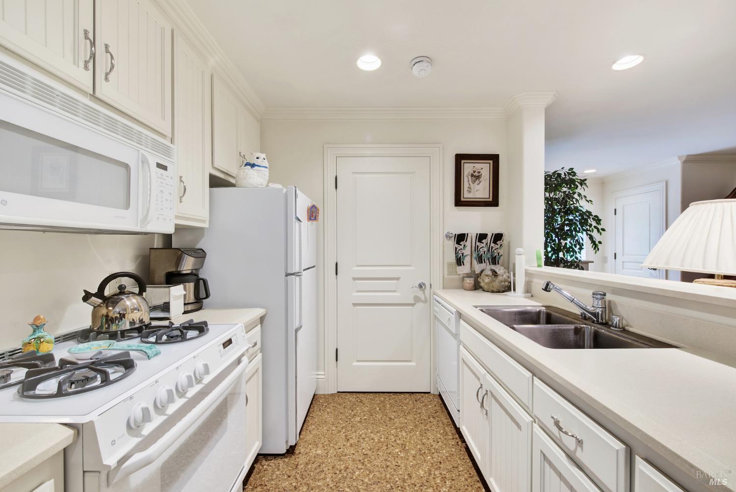 Detail Gallery Image 70 of 99 For 4755 Valley End Ln, Fairfield,  CA 94534 - 4 Beds | 4/2 Baths