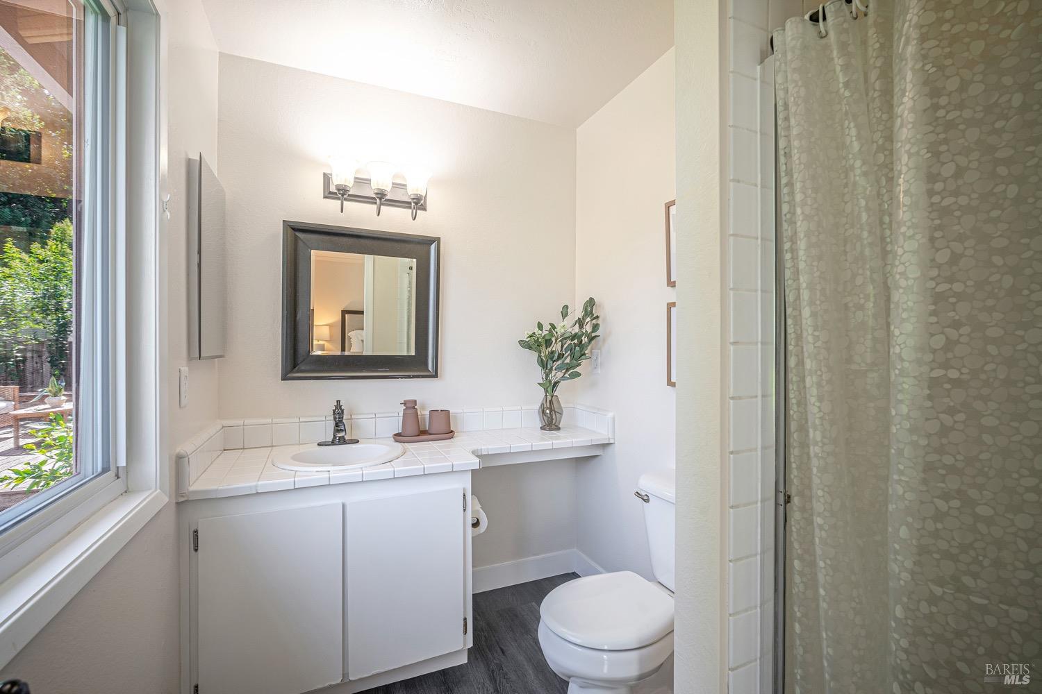 Detail Gallery Image 24 of 36 For 230 Carina Dr, Santa Rosa,  CA 95401 - 4 Beds | 2 Baths