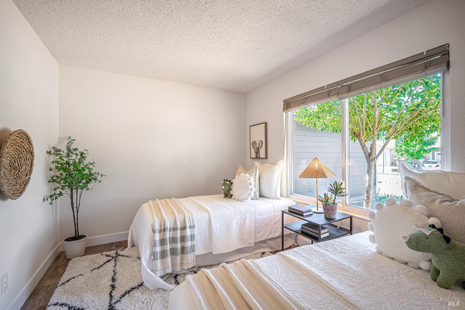 Detail Gallery Image 31 of 36 For 230 Carina Dr, Santa Rosa,  CA 95401 - 4 Beds | 2 Baths