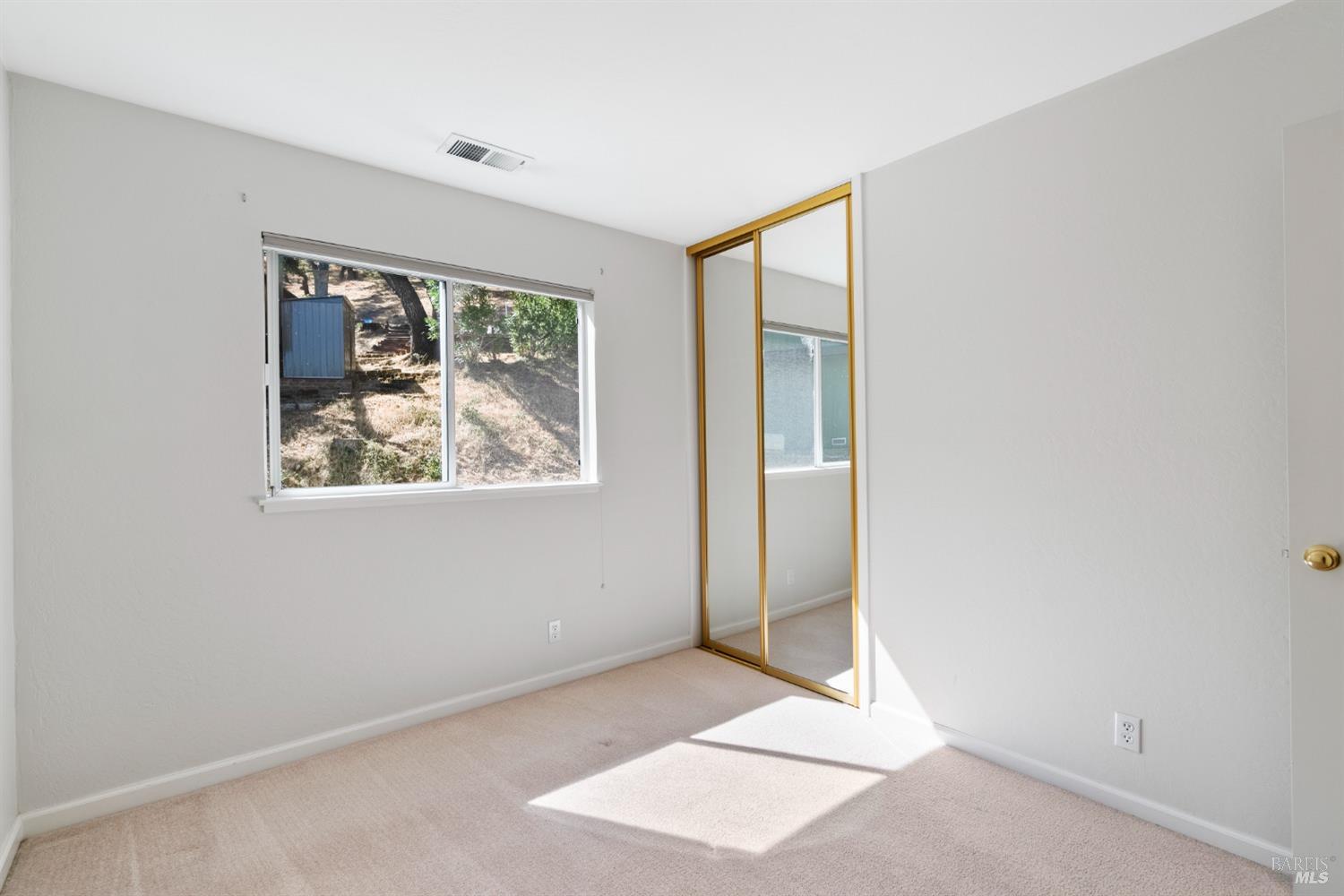 Detail Gallery Image 26 of 41 For 30 Circe Ct, Novato,  CA 94945 - 3 Beds | 2 Baths