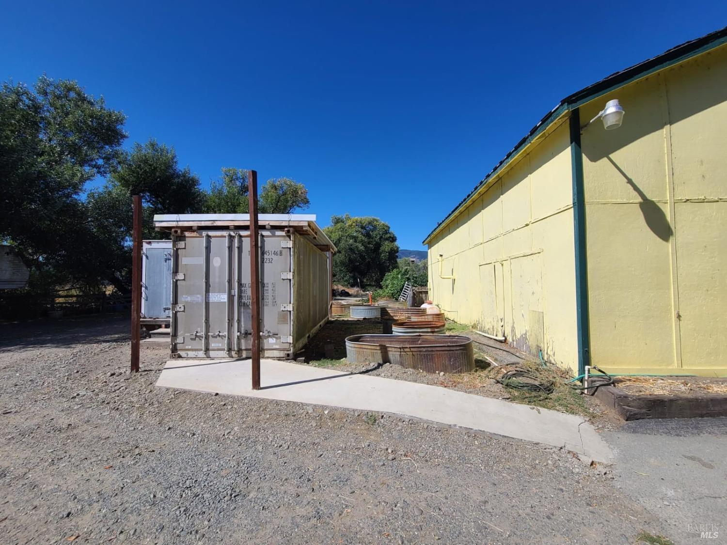 Detail Gallery Image 14 of 56 For 75500 Covelo Rd, Covelo,  CA 95428 - 4 Beds | 2 Baths