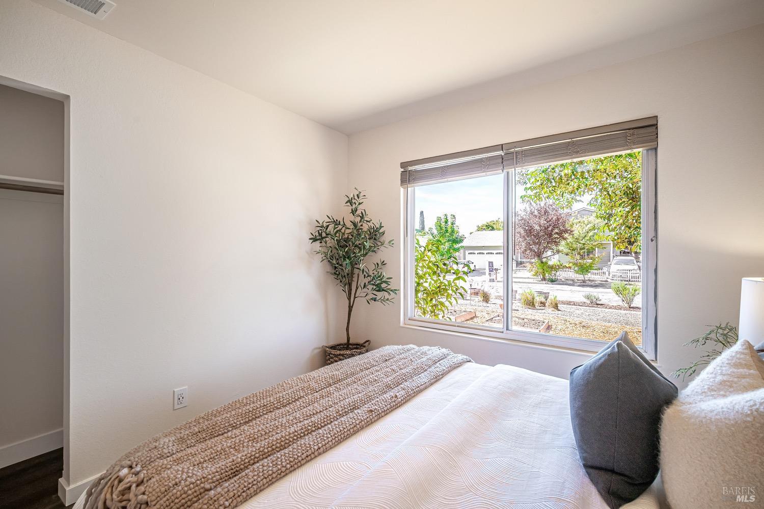 Detail Gallery Image 29 of 36 For 230 Carina Dr, Santa Rosa,  CA 95401 - 4 Beds | 2 Baths