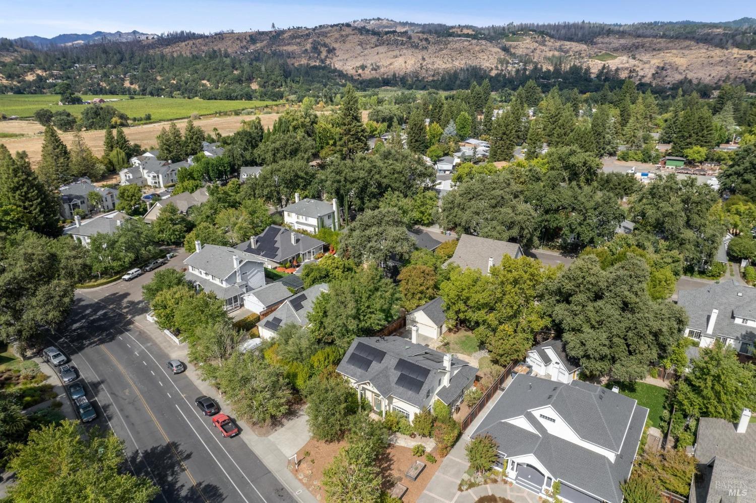 Detail Gallery Image 33 of 35 For 1178 Starr Ave, Saint Helena,  CA 94574 - 4 Beds | 2/1 Baths