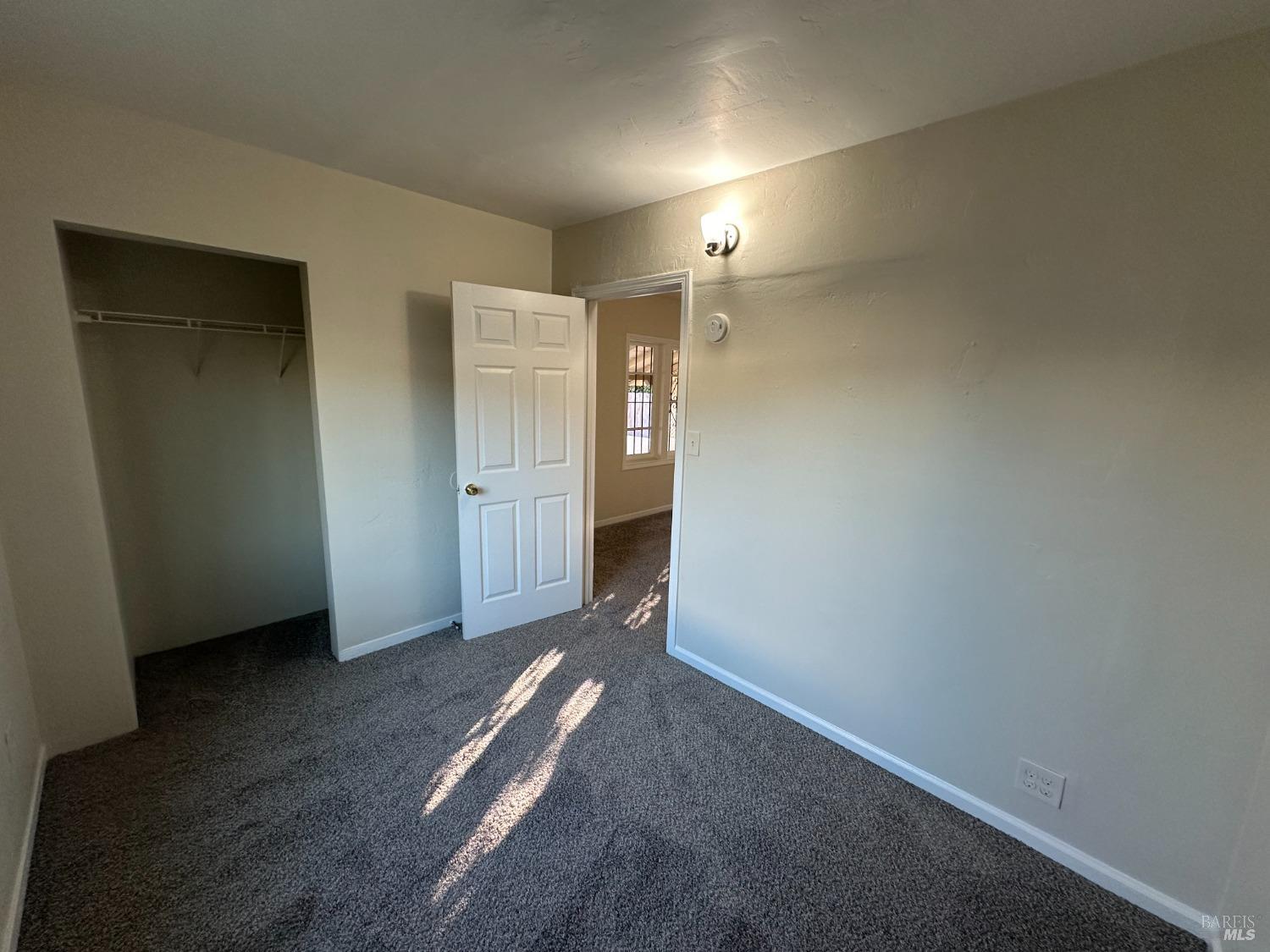 Detail Gallery Image 11 of 22 For 544 Wallace Ave, Vallejo,  CA 94590 - 4 Beds | 2 Baths