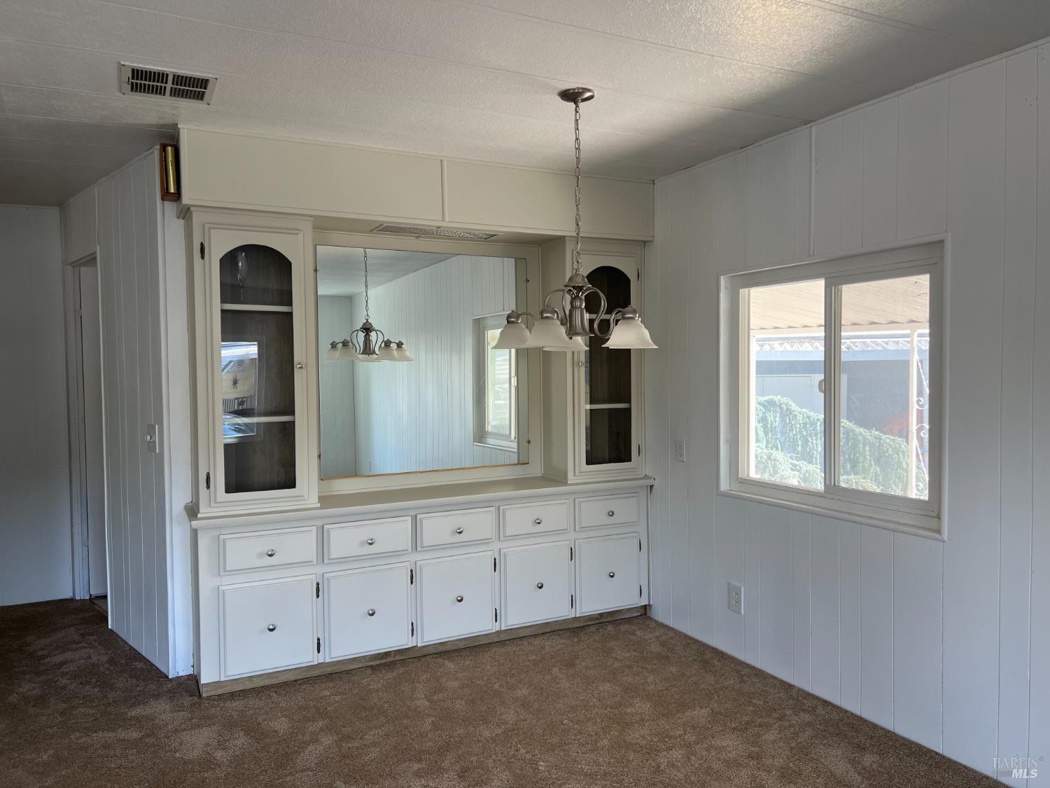 Detail Gallery Image 17 of 81 For 153 Bear Flag Way, Sonoma,  CA 95476 - 2 Beds | 2 Baths