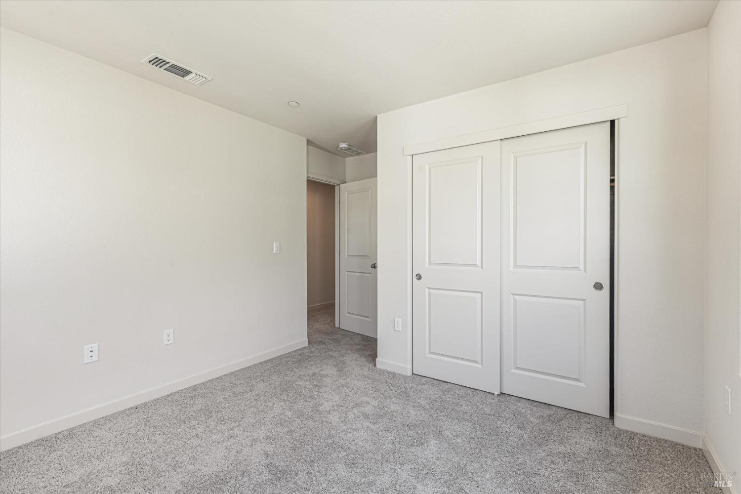 Detail Gallery Image 12 of 20 For 119 Flounder St, Suisun City,  CA 94585 - 3 Beds | 2/1 Baths