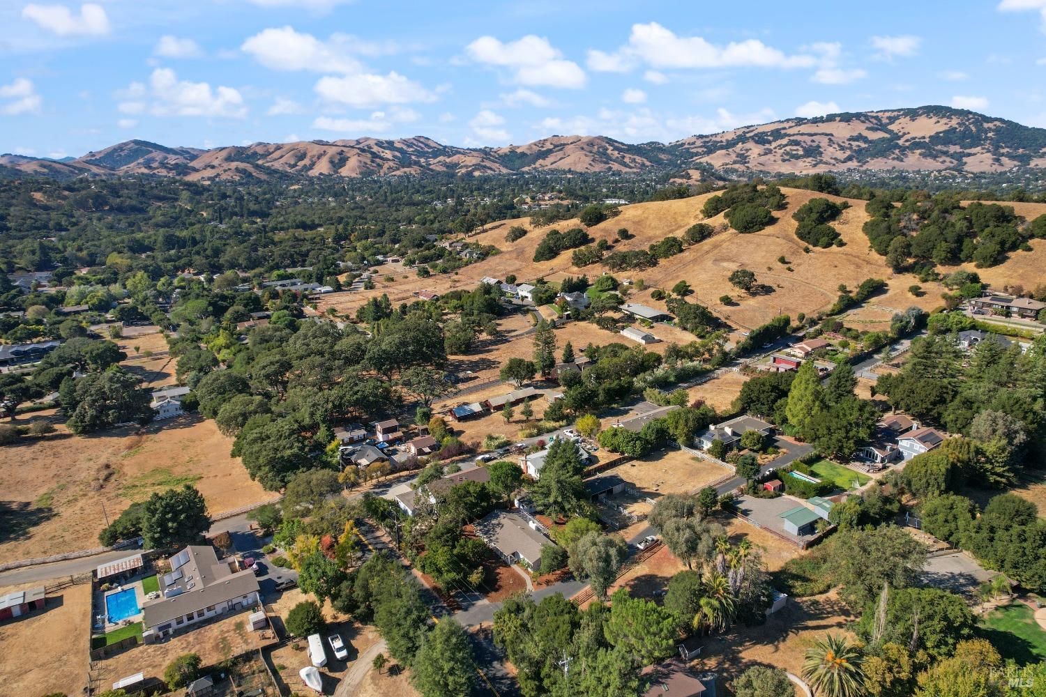 Detail Gallery Image 45 of 46 For 1810 Indian Valley Rd, Novato,  CA 94947 - 3 Beds | 2 Baths