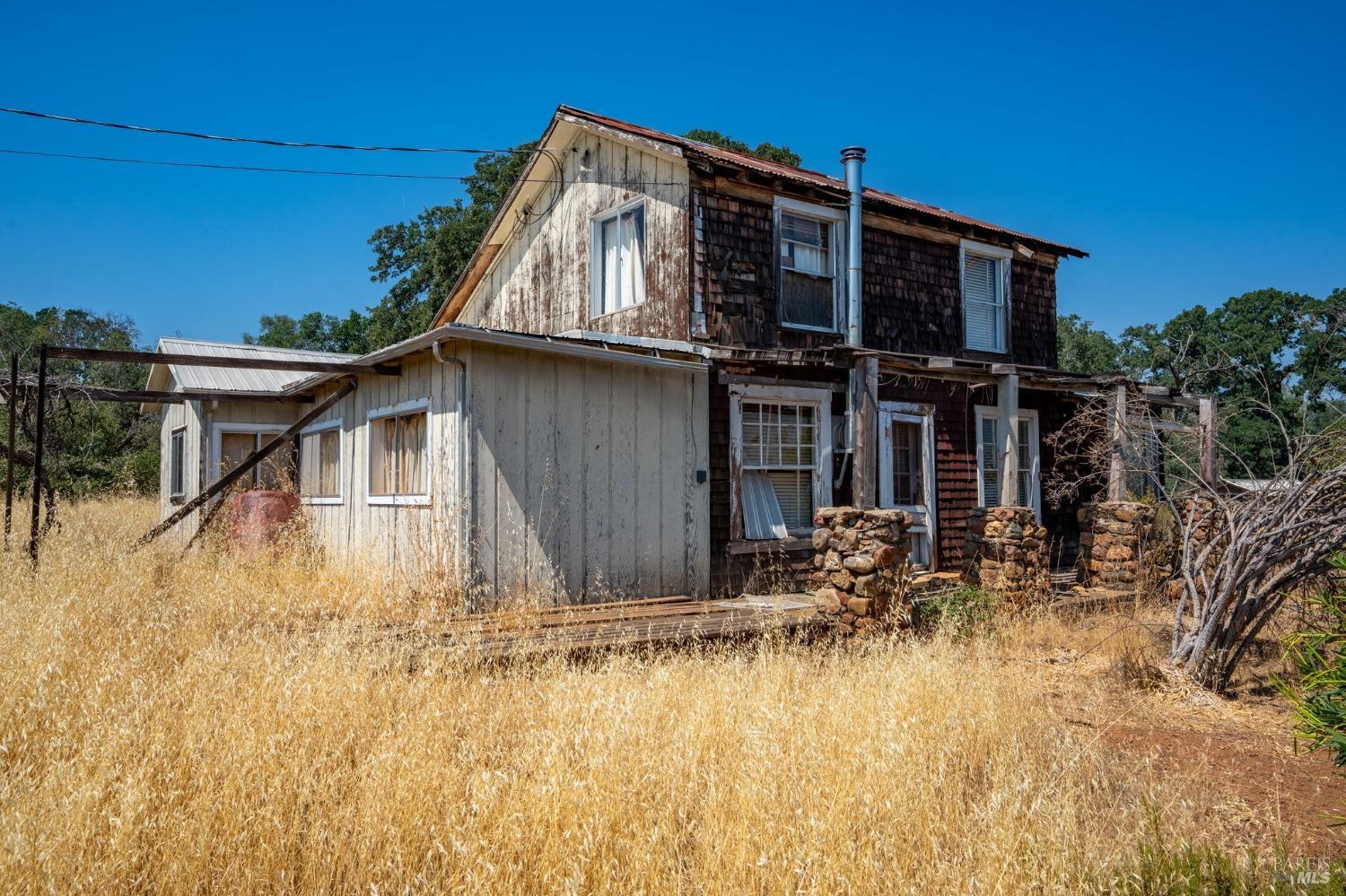 Detail Gallery Image 2 of 24 For 7366 Wight Way, Kelseyville,  CA 95451 - 3 Beds | 1 Baths