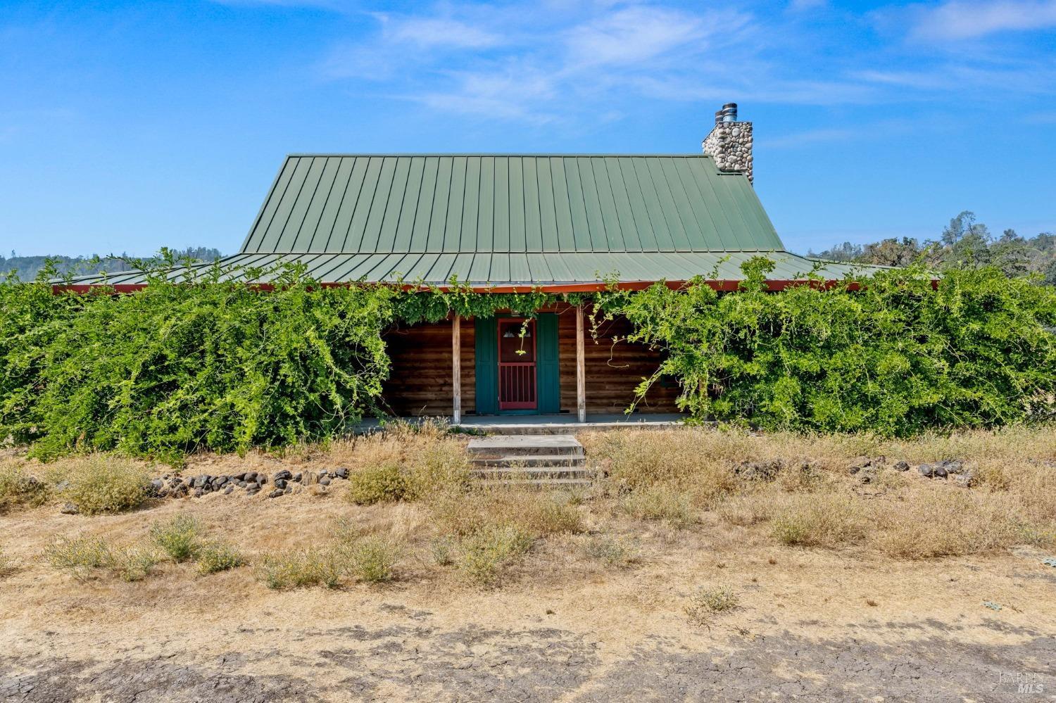 Detail Gallery Image 19 of 34 For 16580 Daly Pl, Lower Lake,  CA 95457 - 2 Beds | 1 Baths