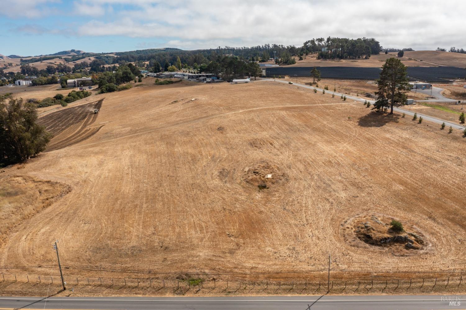 Detail Gallery Image 30 of 48 For 530 Tomales Rd, Petaluma,  CA 94952 - 2 Beds | 1/1 Baths