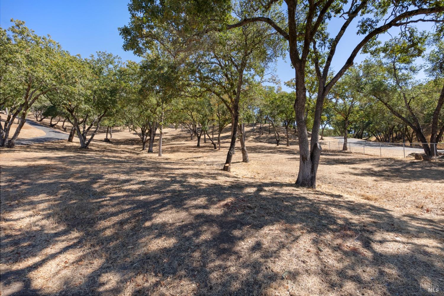 Detail Gallery Image 14 of 66 For 1990 Mark West Springs Rd, Santa Rosa,  CA 95404 - 2 Beds | 2 Baths