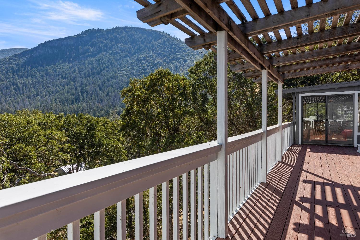 Detail Gallery Image 14 of 83 For 8169 Little Borax Lake Rd, Kelseyville,  CA 95451 - 5 Beds | 3/1 Baths