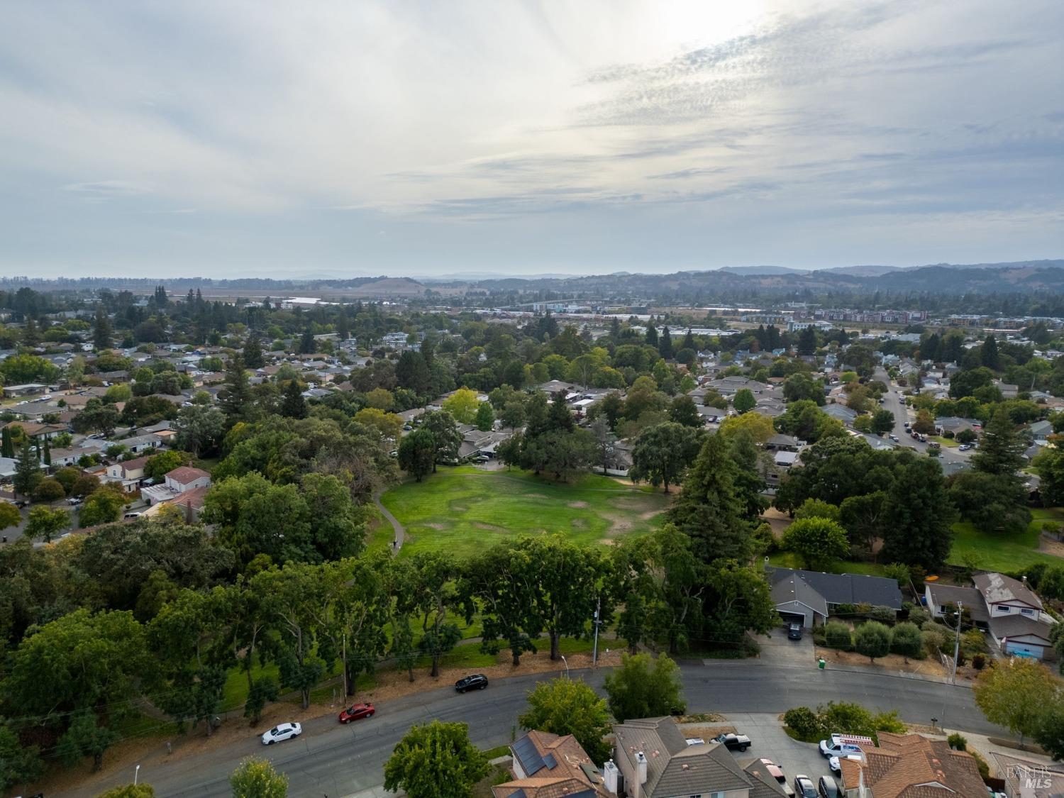 Detail Gallery Image 80 of 83 For 118 Capstone Ct, Napa,  CA 94559 - 4 Beds | 3 Baths