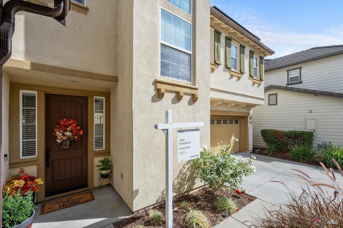 Detail Gallery Image 4 of 48 For 8004 Carlisle Way, Vallejo,  CA 94591 - 4 Beds | 2/1 Baths