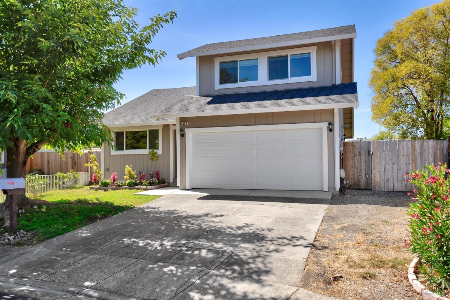 Detail Gallery Image 1 of 1 For 6553 Jubilee Ct, Rohnert Park,  CA 94928 - 3 Beds | 2 Baths