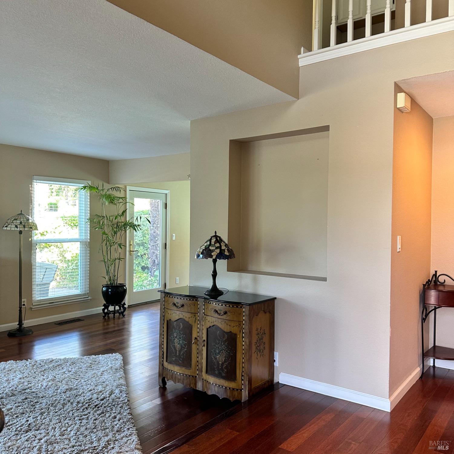 Detail Gallery Image 19 of 95 For 6 Paddock Ct, Pleasant Hill,  CA 94523 - 5 Beds | 2/1 Baths