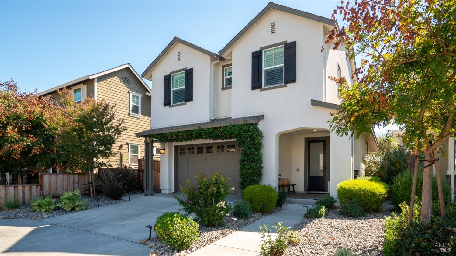 Detail Gallery Image 1 of 1 For 1653 Wildflower Way, Rohnert Park,  CA 94928 - 3 Beds | 2/1 Baths