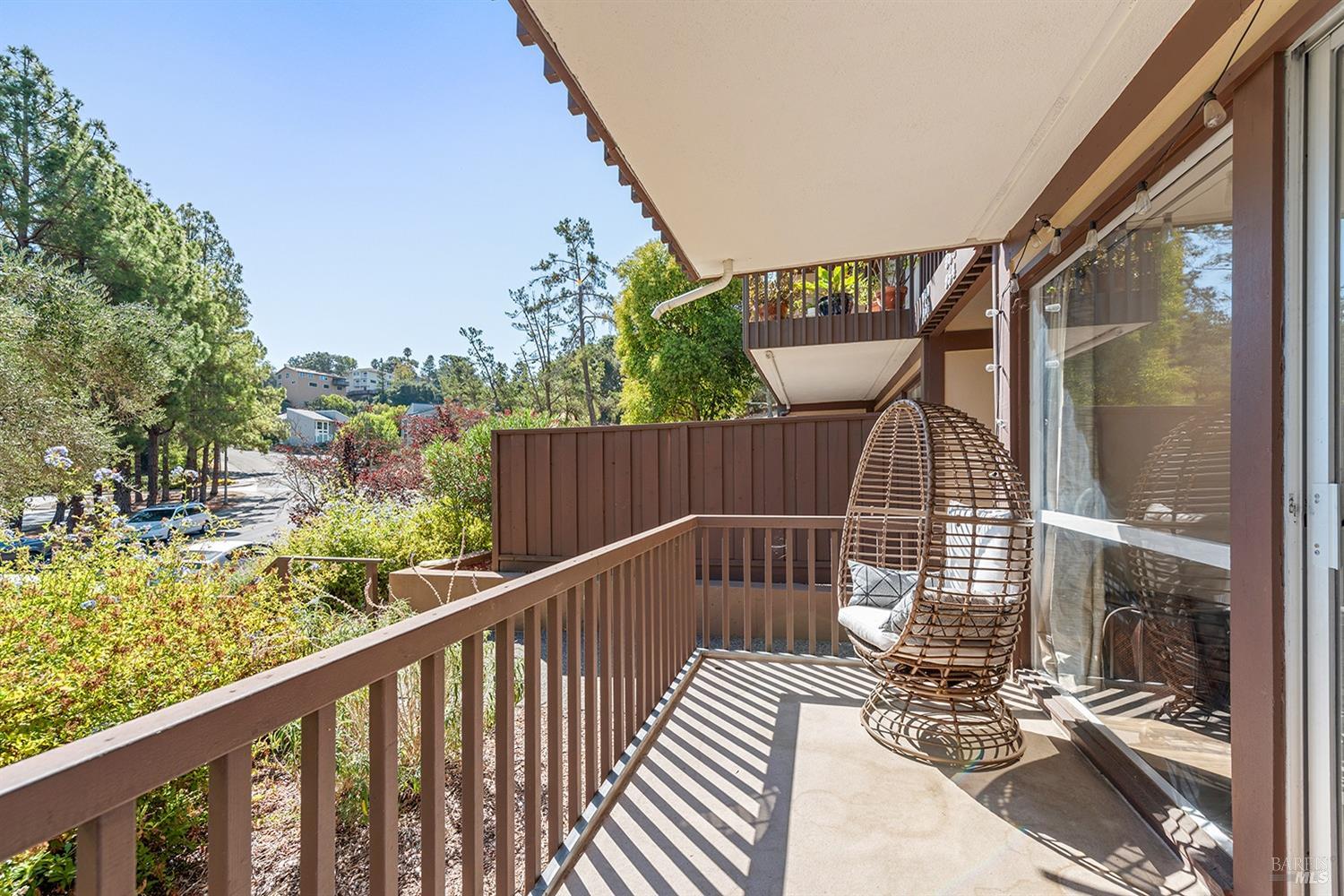 Detail Gallery Image 10 of 30 For 954 Lea Dr, San Rafael,  CA 94903 - 1 Beds | 1 Baths