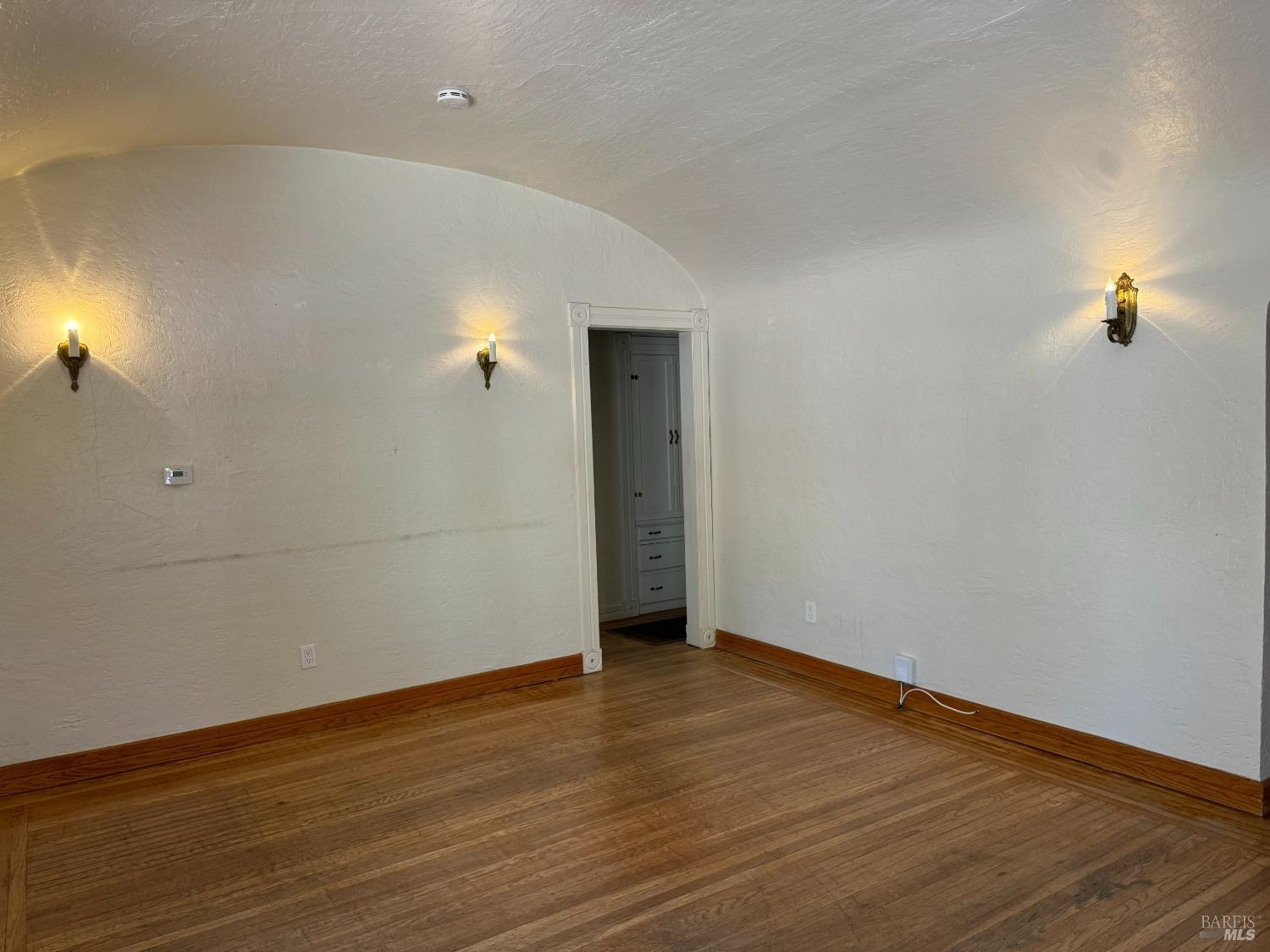 Detail Gallery Image 18 of 28 For 1808 Pacheco Blvd, Martinez,  CA 94553 - 2 Beds | 1 Baths