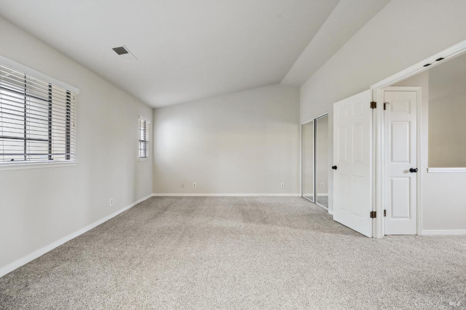 Detail Gallery Image 19 of 41 For 662 Oregon St, Sonoma,  CA 95476 - 2 Beds | 2/1 Baths