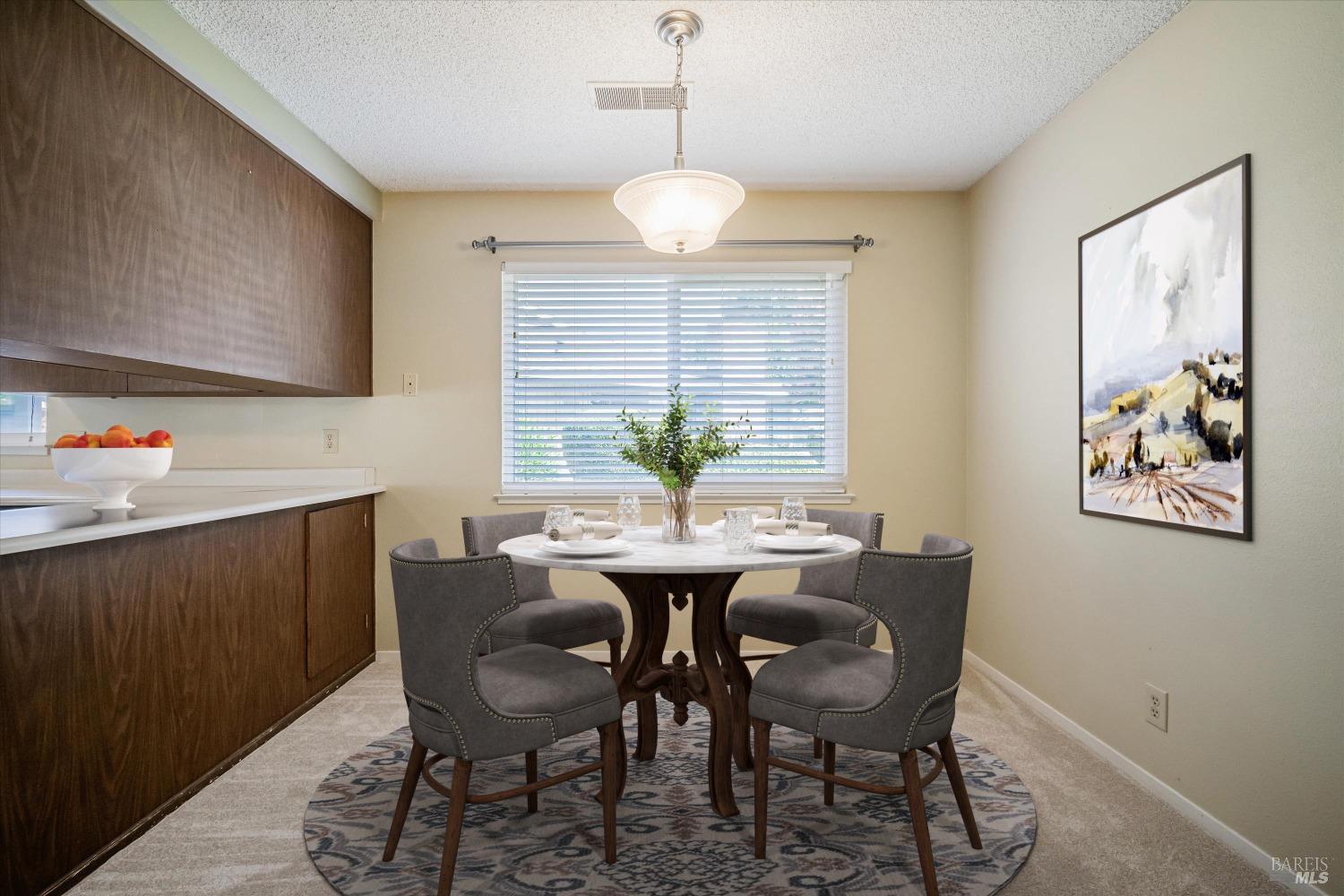 Detail Gallery Image 19 of 39 For 43 Aspen Meadows Cir, Santa Rosa,  CA 95409 - 2 Beds | 1 Baths