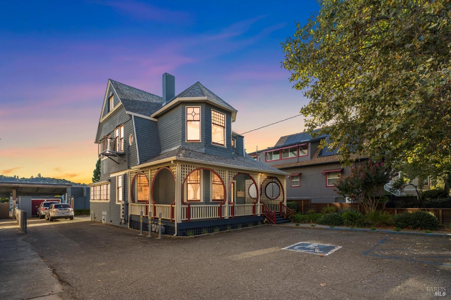 Detail Gallery Image 35 of 38 For 705 Mission Ave, San Rafael,  CA 94901 - 4 Beds | 2 Baths