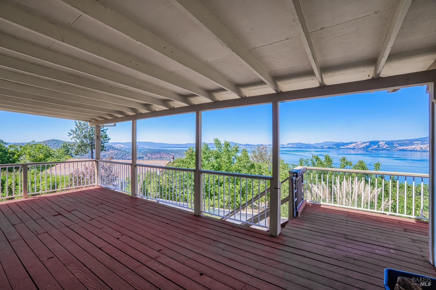 Detail Gallery Image 3 of 42 For 3024 Riviera Heights Dr, Kelseyville,  CA 95451 - 3 Beds | 2 Baths