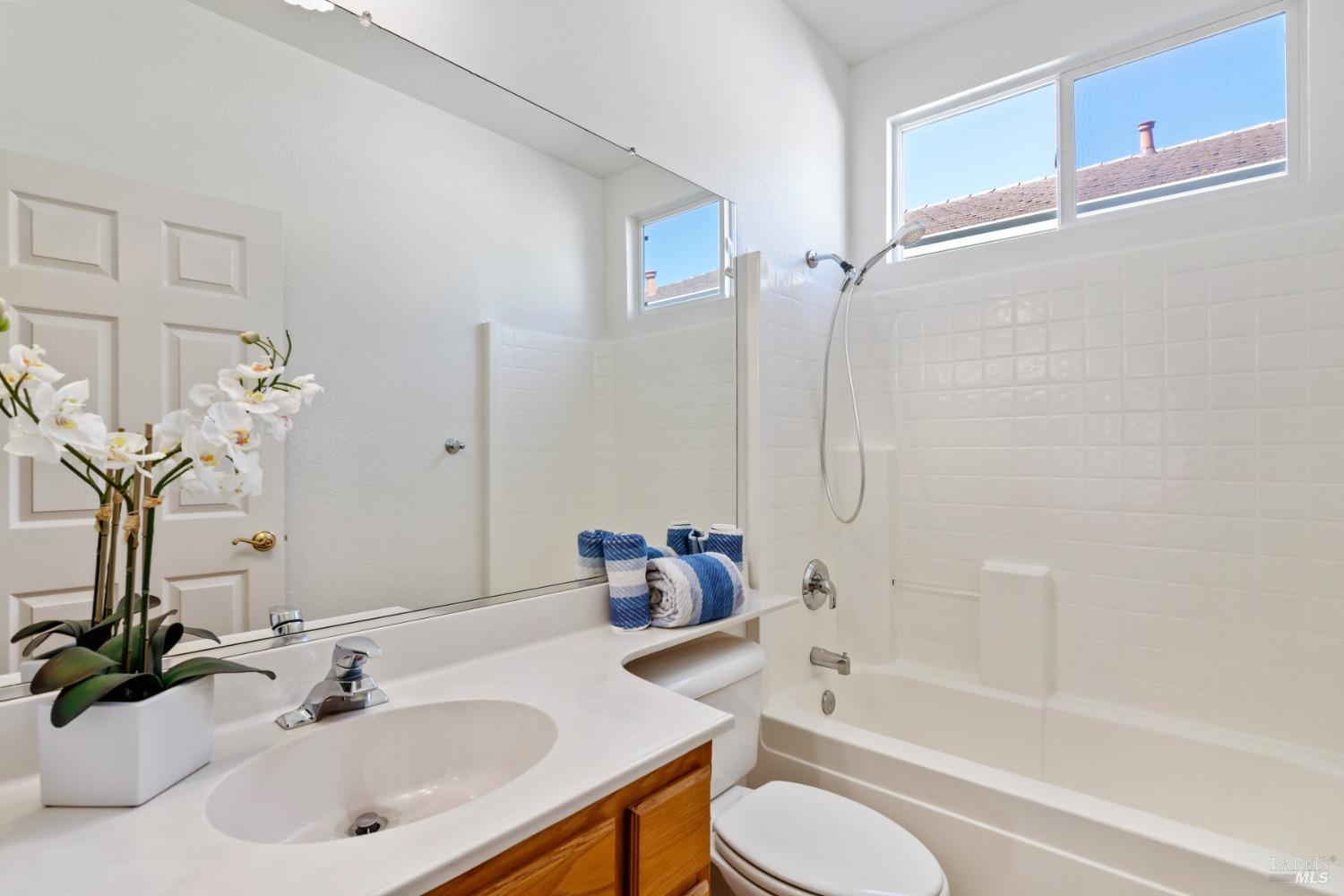 Detail Gallery Image 24 of 55 For 549 Turnberry Ter, Rio Vista,  CA 94571 - 2 Beds | 2 Baths